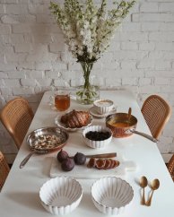 Porcelain bowl Chrysanthemum beige 15 cm