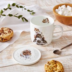 Porcelánový hrnek s podtáckem Kamarádi 290 ml