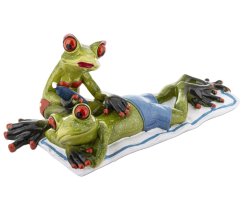 Soška Žaby na pláží