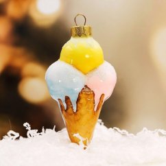 Collectible glass tree ornament Ice cream Trio mon mio