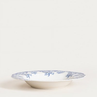 Tiefer Porzellanteller „Blau-weiße Blumen“, 22 cm