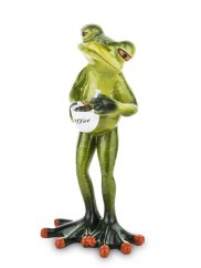 Soška Žaba s hrnkem kávy