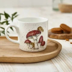 Porcelánový hrnček Myši na muchotrávke 310 ml