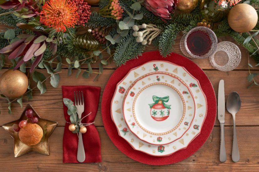 Porcelain dining set Christmas decorations 6 pcs
