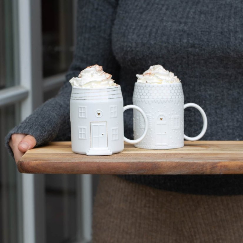 Biely porcelánový vianočný hrnček Perníková chalúpka 350 ml
