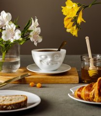 Coffee cup "Winking" in white, 200 ml