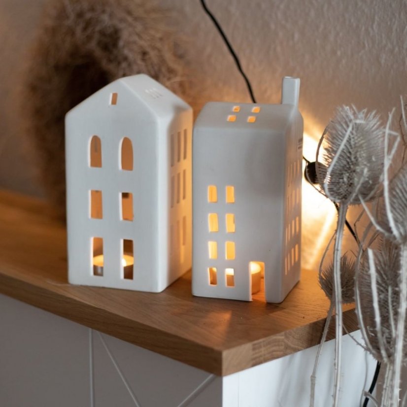 Porcelánový svícen Domek 16 cm