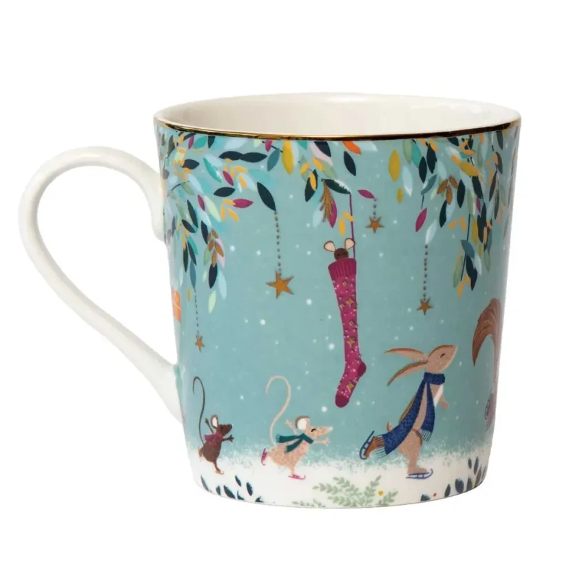 Porcelain mug with 22k gold Winter magic - Skaters 340 ml