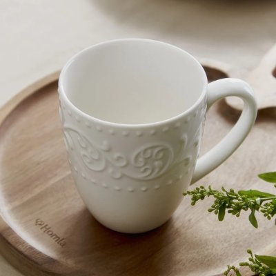 Porcelánový bílý hrnek Sněhová vánice 370 ml