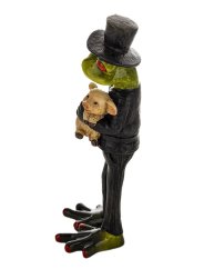 Soška Žaba Kominík s prasátkem